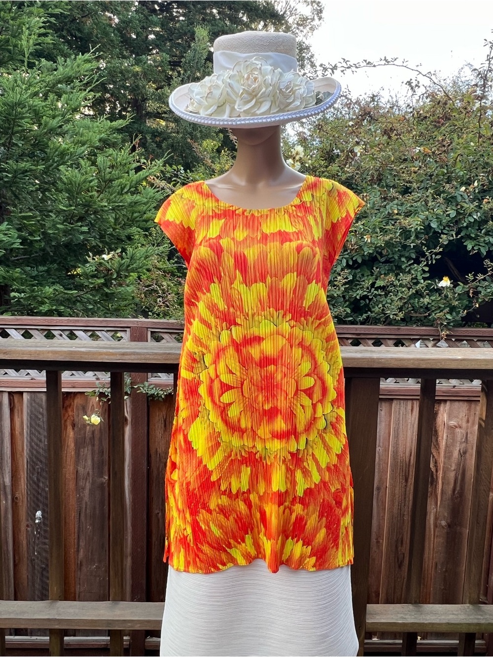 Pleats Please Issey Miyake
Printed Mini Dress